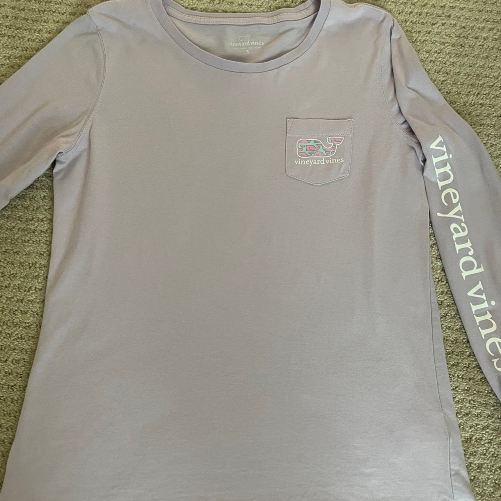 Vineyard Vines Womens Soft Light Purple Long Sleeve Small Tee. New, never worn.